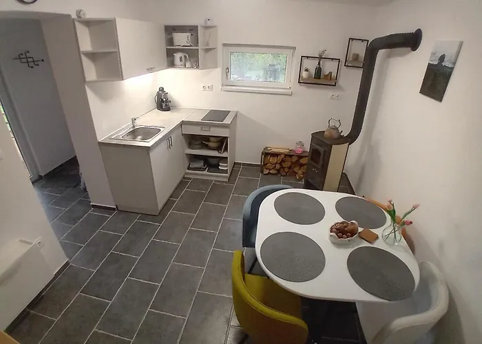 Bazaltko * Zalahaláp